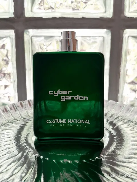 Costume National Cyber Garden