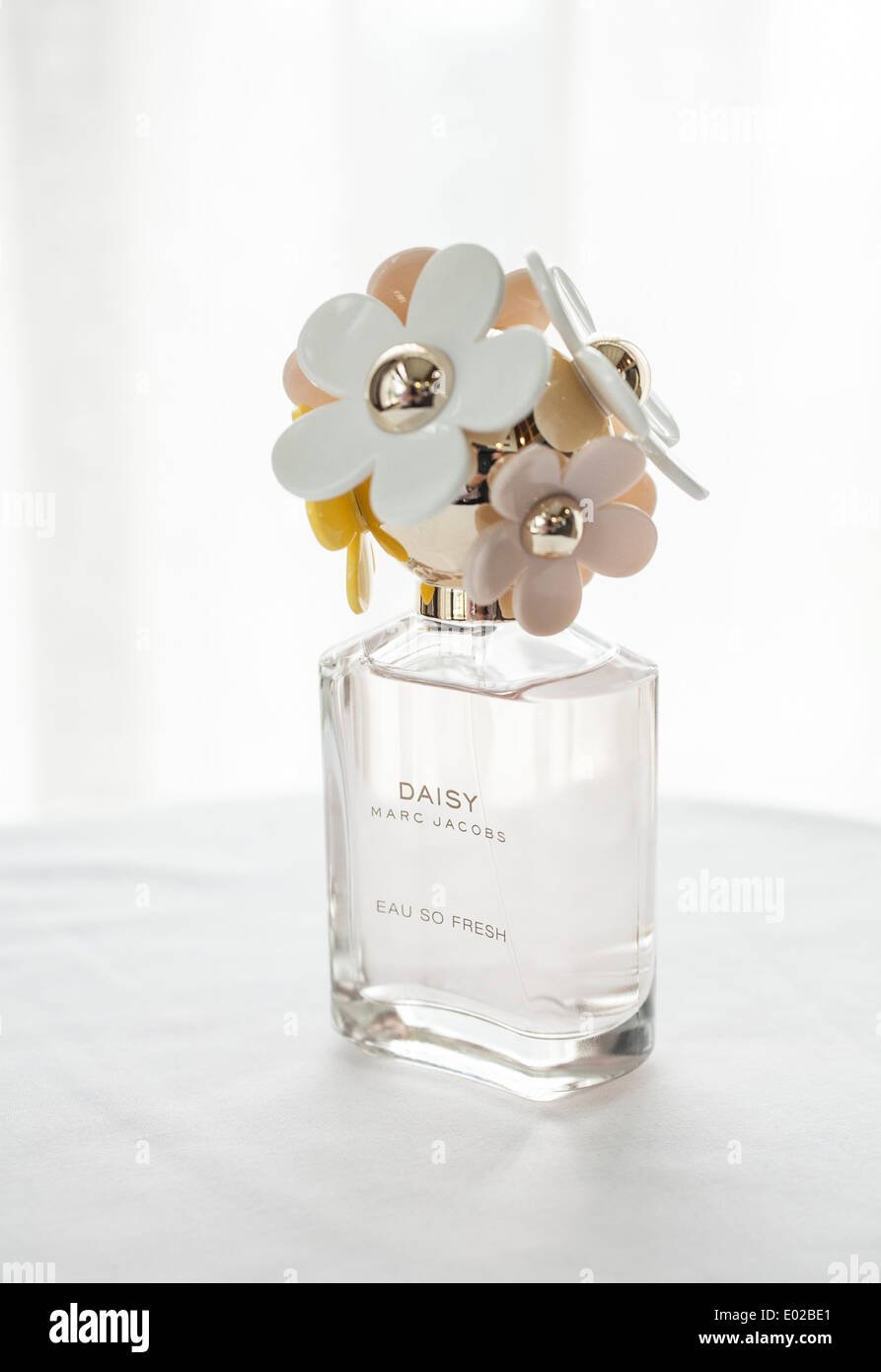 Marc Jacobs Daisy