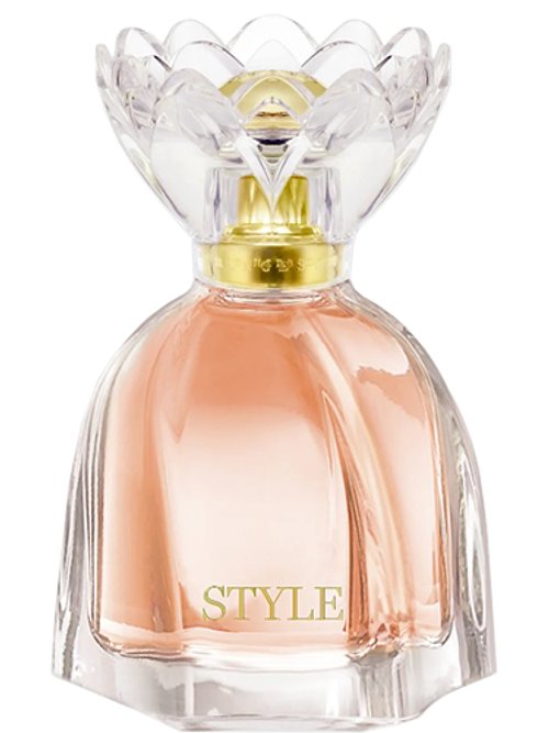 Princesse Marina De Bourbon Royal Style