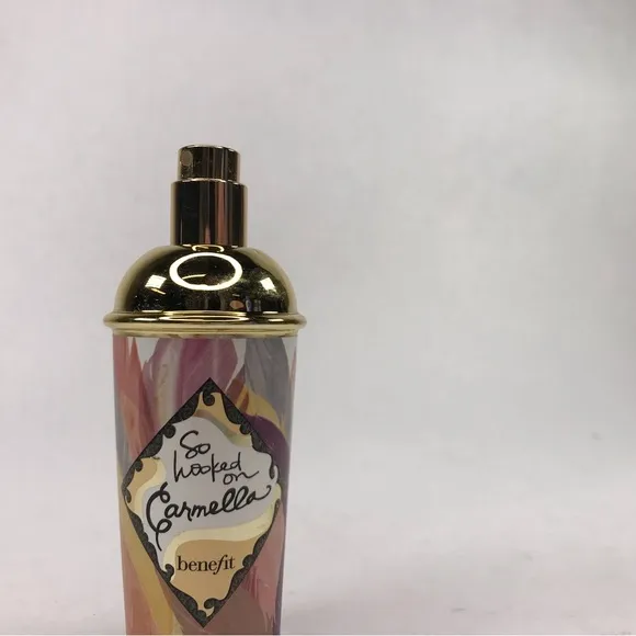 Benefit So Hooked On Carmella