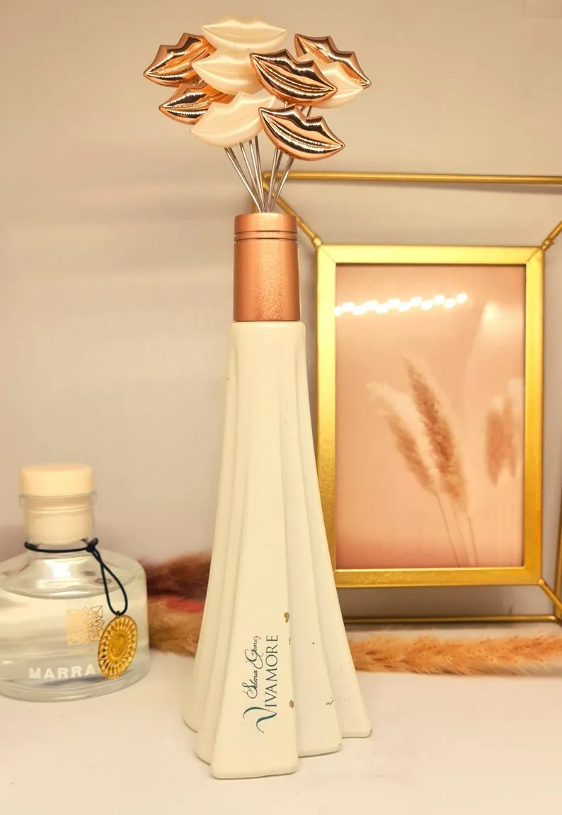 Selena Gomez Vivamore